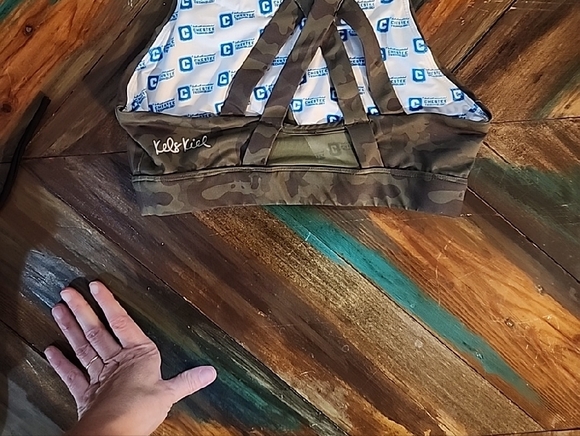 Chesty Camouflage Sports Bra - Picture 2 of 4